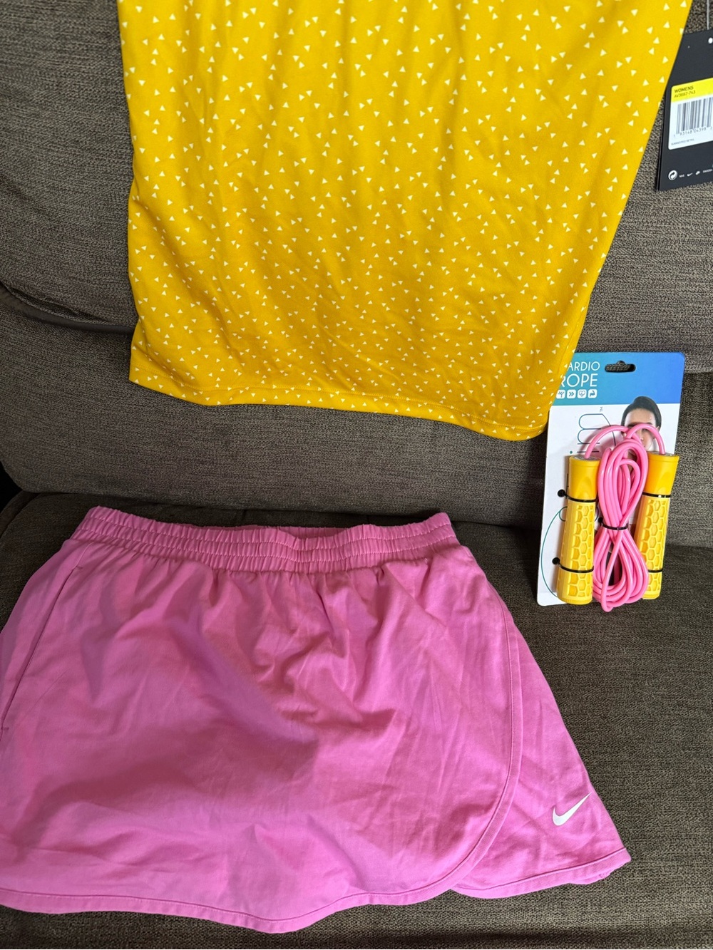 New women’s athletic (s) top Nike Girls' Pink coupe Skort with cardio jump rope